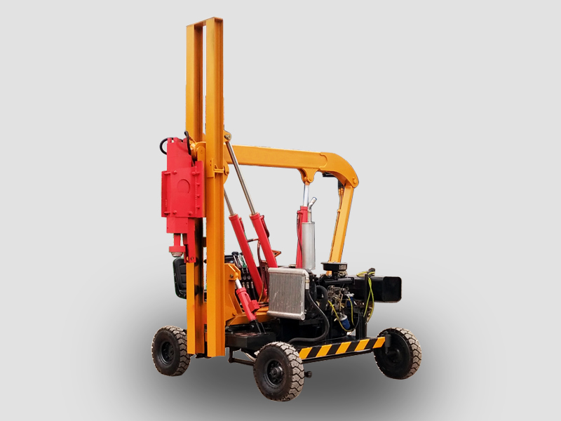 輪式護(hù)欄打樁機