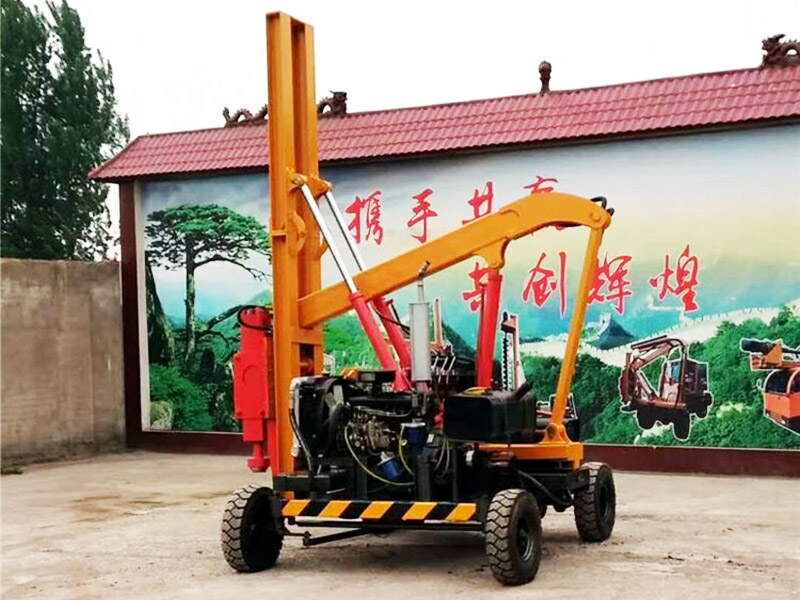 輪式護(hù)欄打樁機